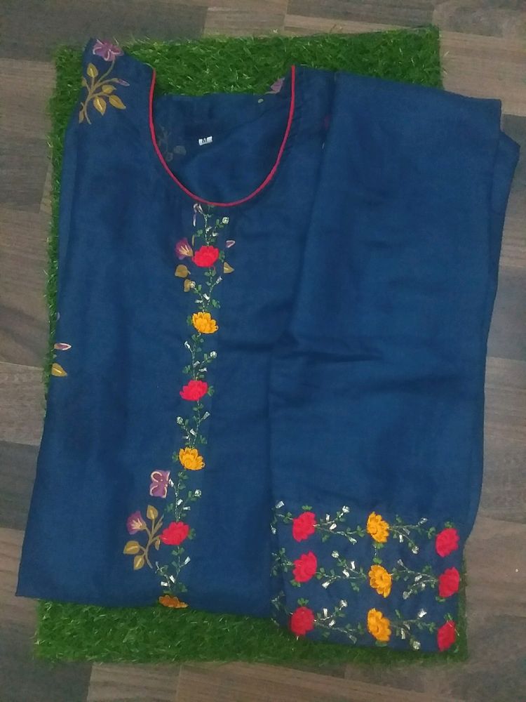 Kurta set it is new.
