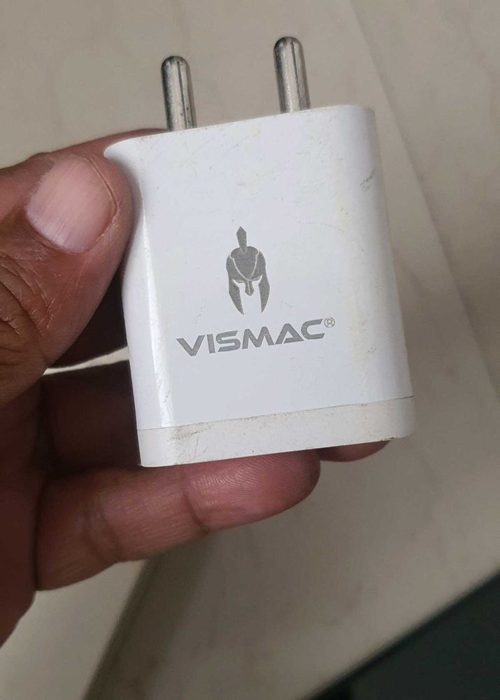 VISMAC Mobile Charger