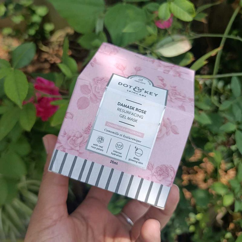 Dot &amp; Key Damask Rose Gel Mask