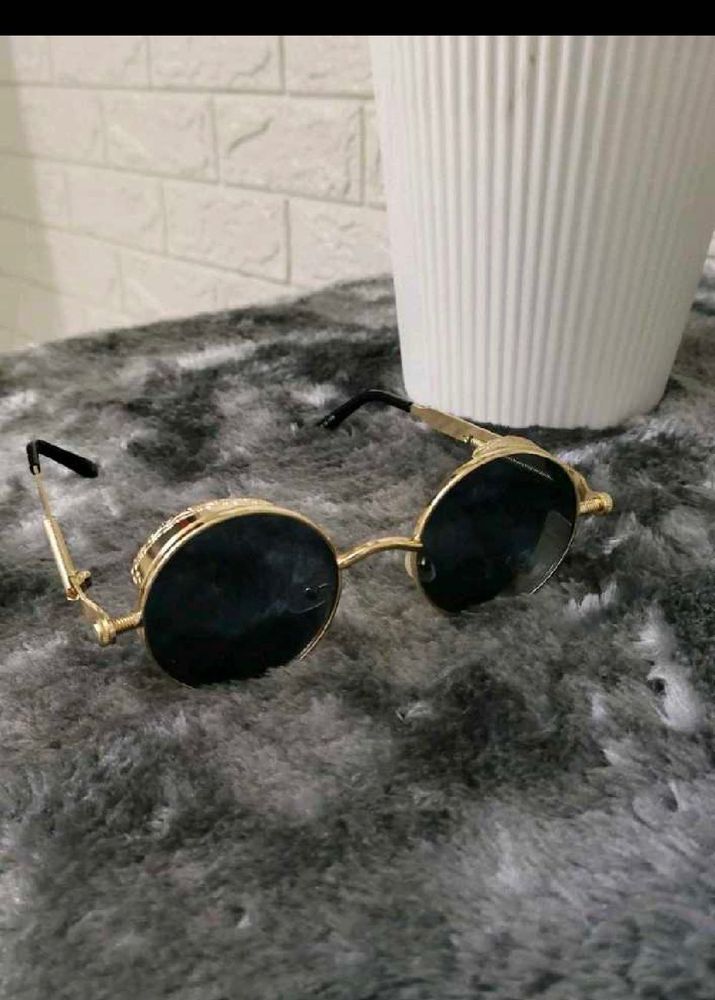 Vintage round Sunglasses