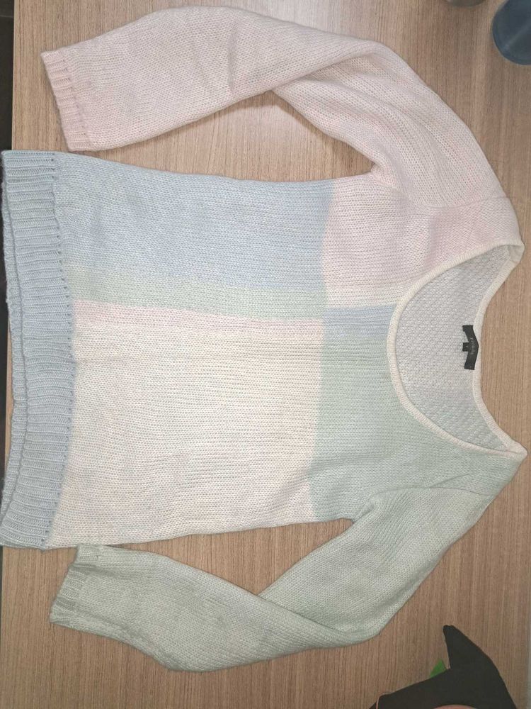 Fitted Sweater