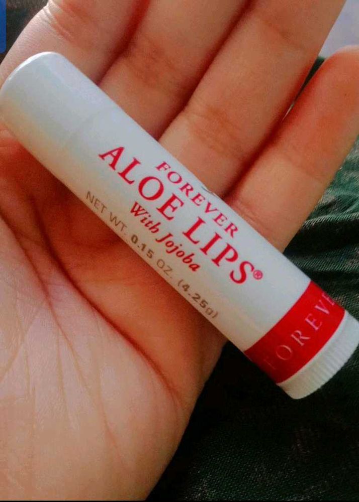 Forever Aloe Lips with Jojoba
