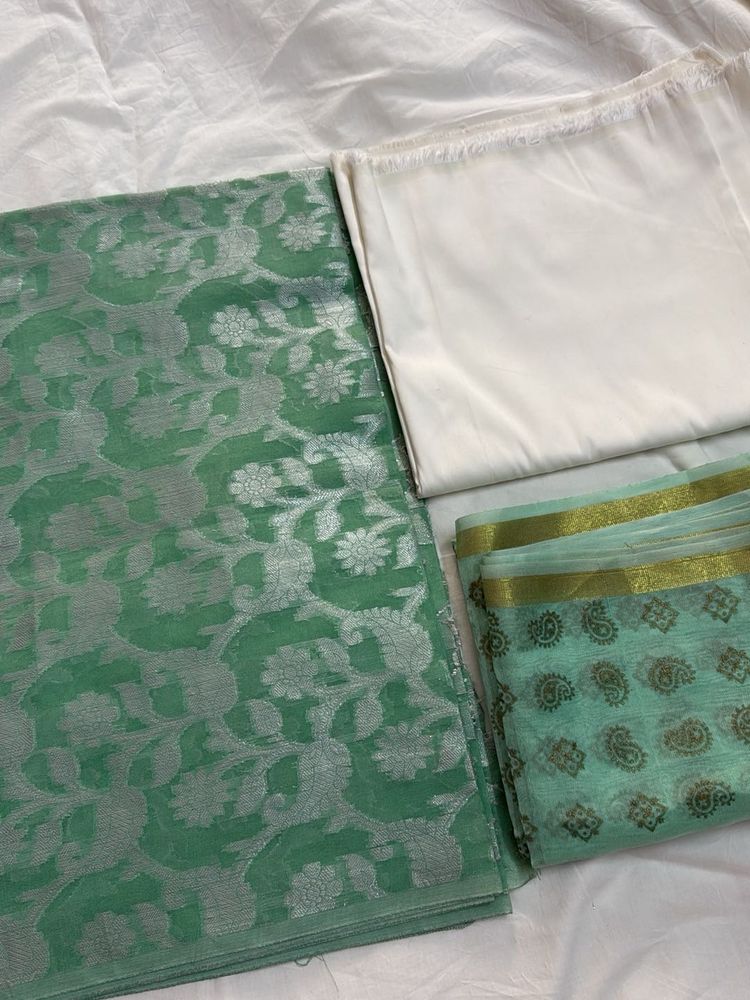Banarasi Zari Suit