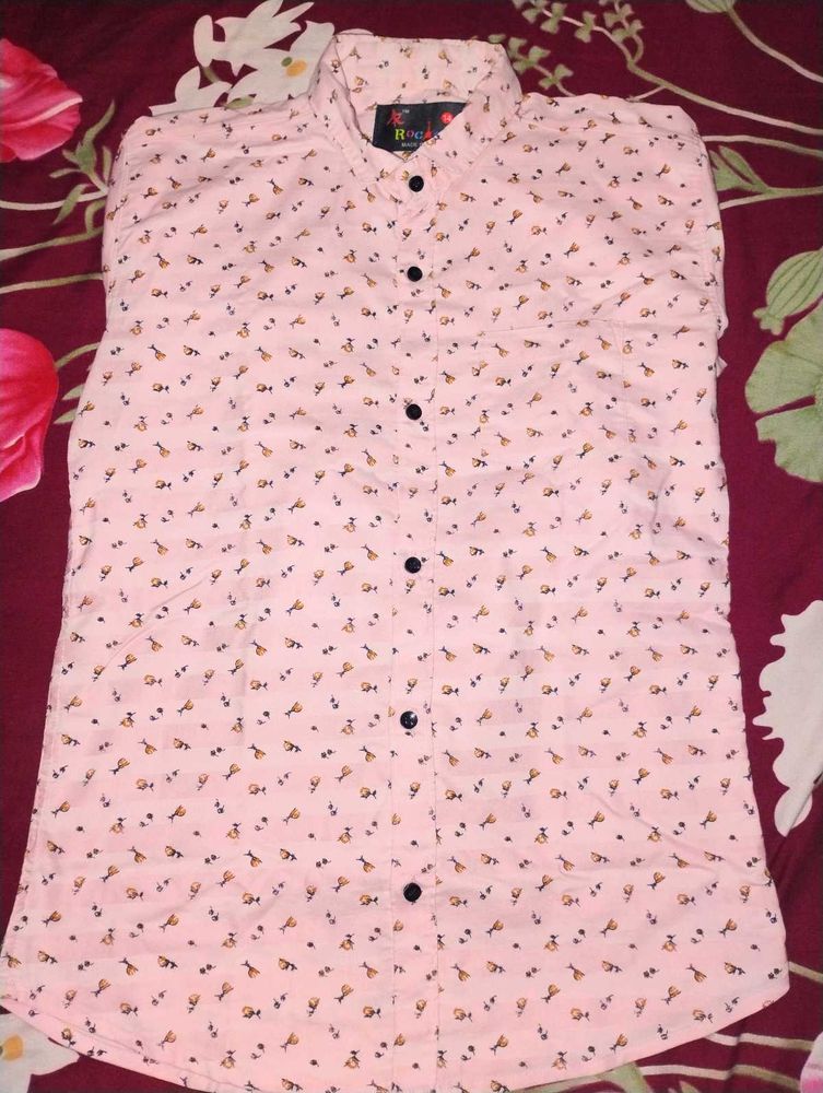 A Mix Pink White Colour shirt 👕