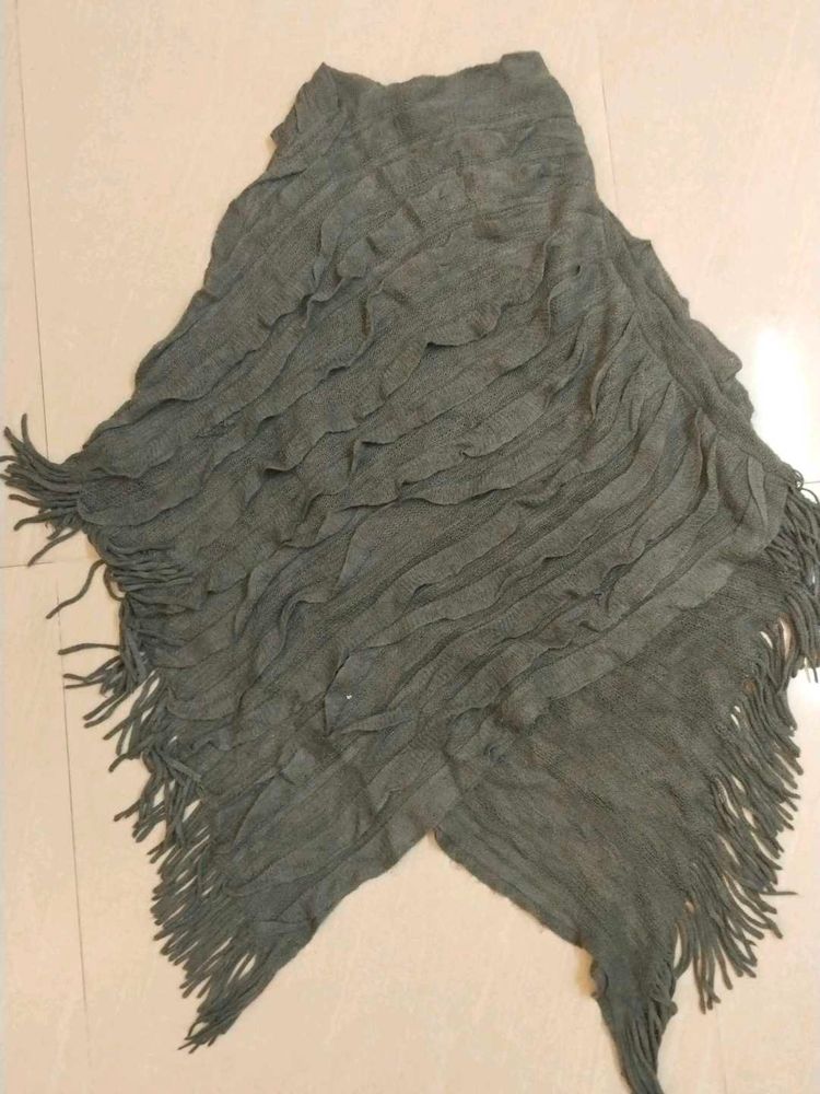 Grey Wool Ponchu Free Size