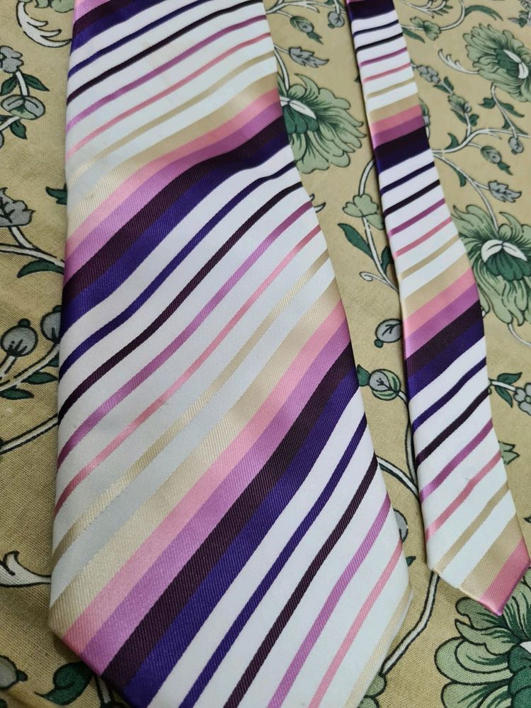 Tie