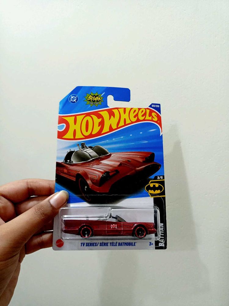 Hot Wheels Batmobile