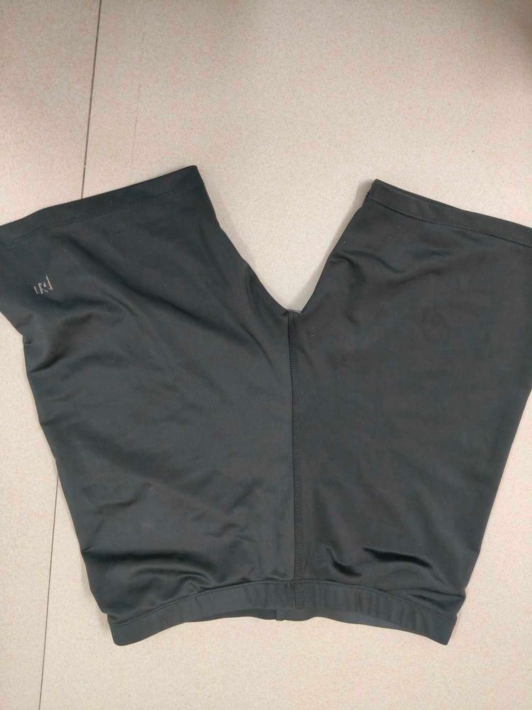 set of 2 Black Multipurpose Shorts