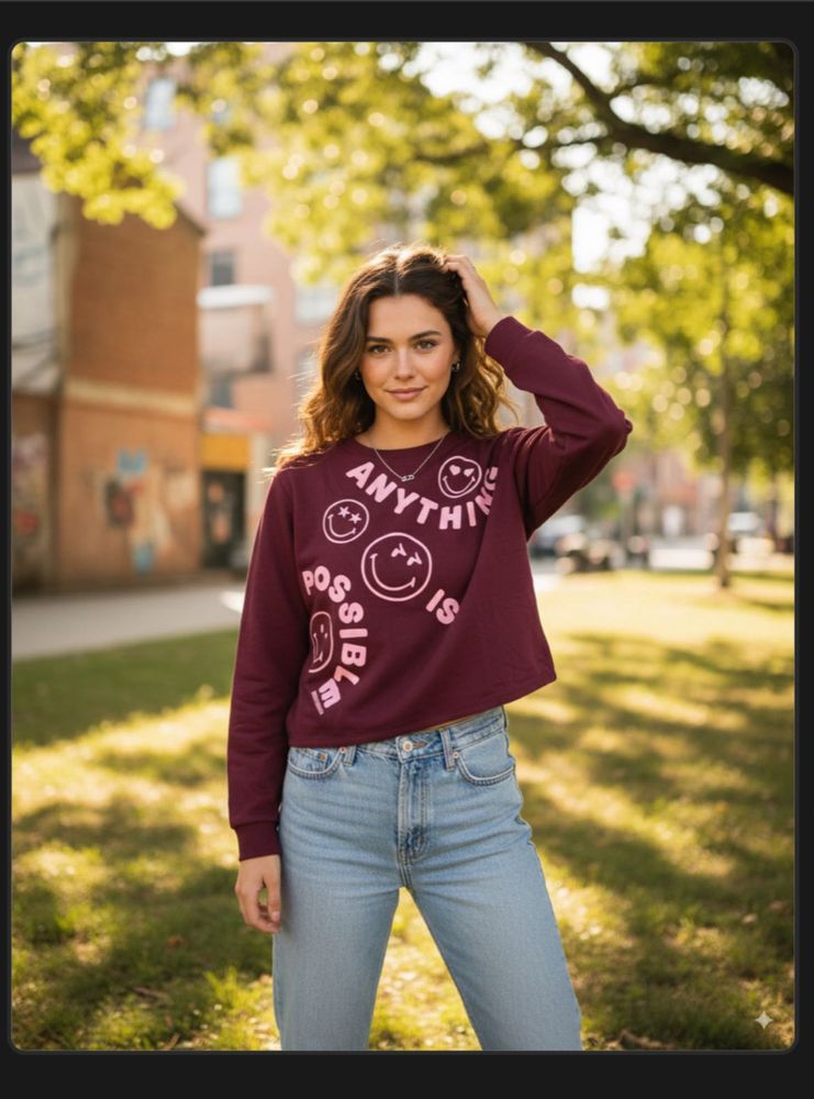 Maroon Graphic Sweatshirt
