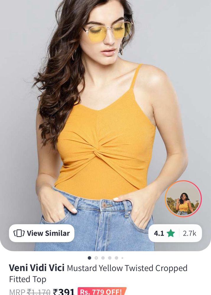 Twisted Cropped Fitted Top