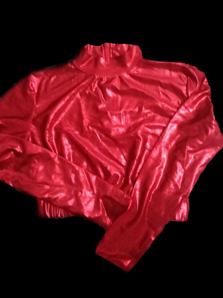 red cropped top