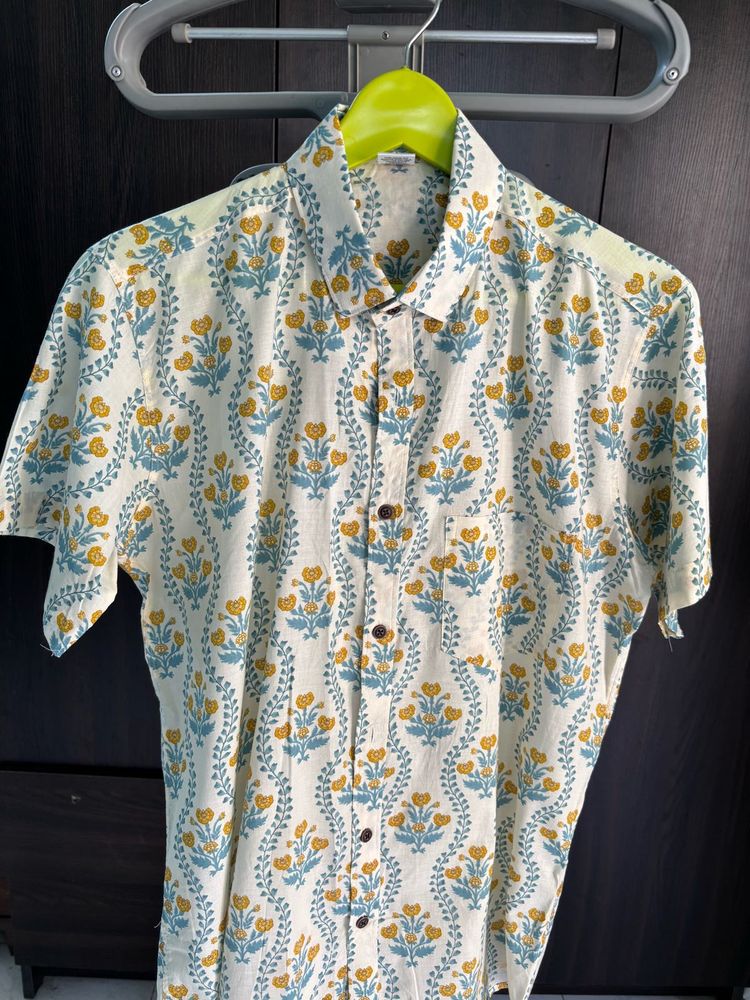 Floral Print Short Sleeve Shirt