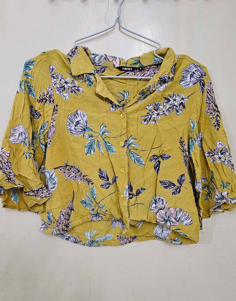 NUON Mustard Flower Top