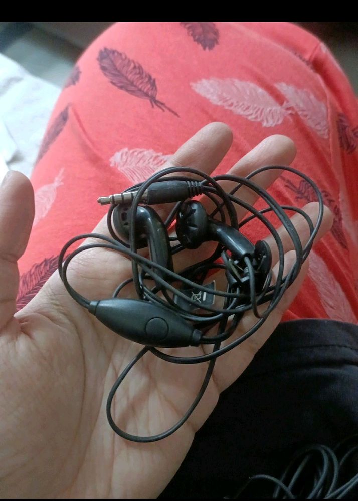 Celkon Earphones