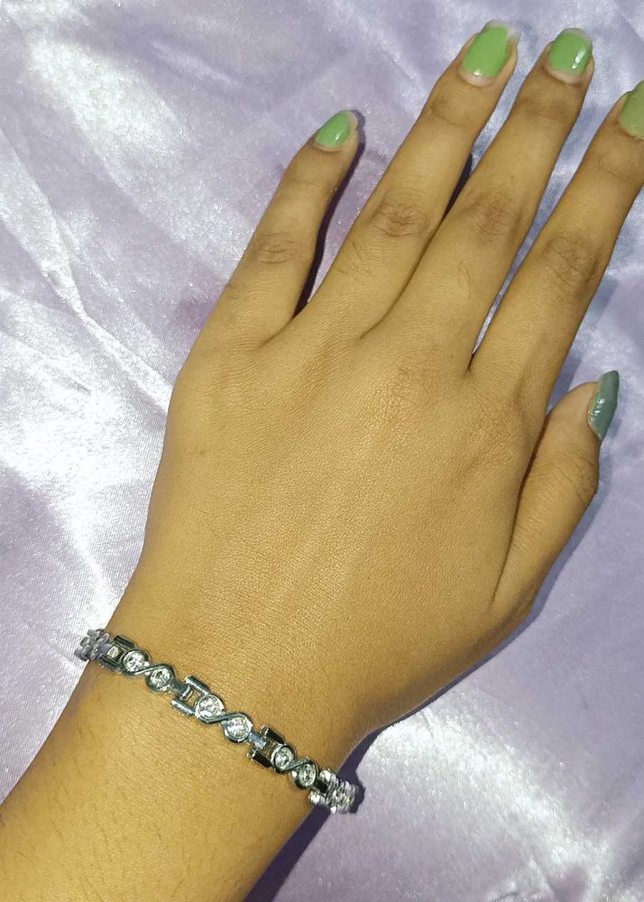 Sparkling Silver Bracelet