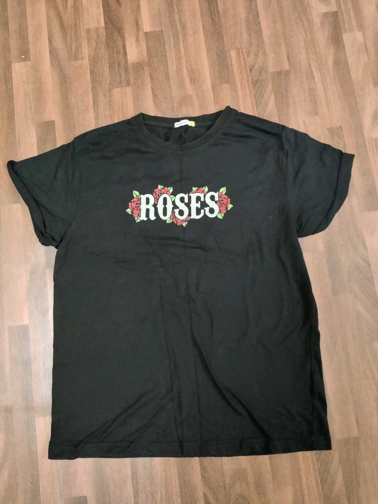 Roses Graphic Tee