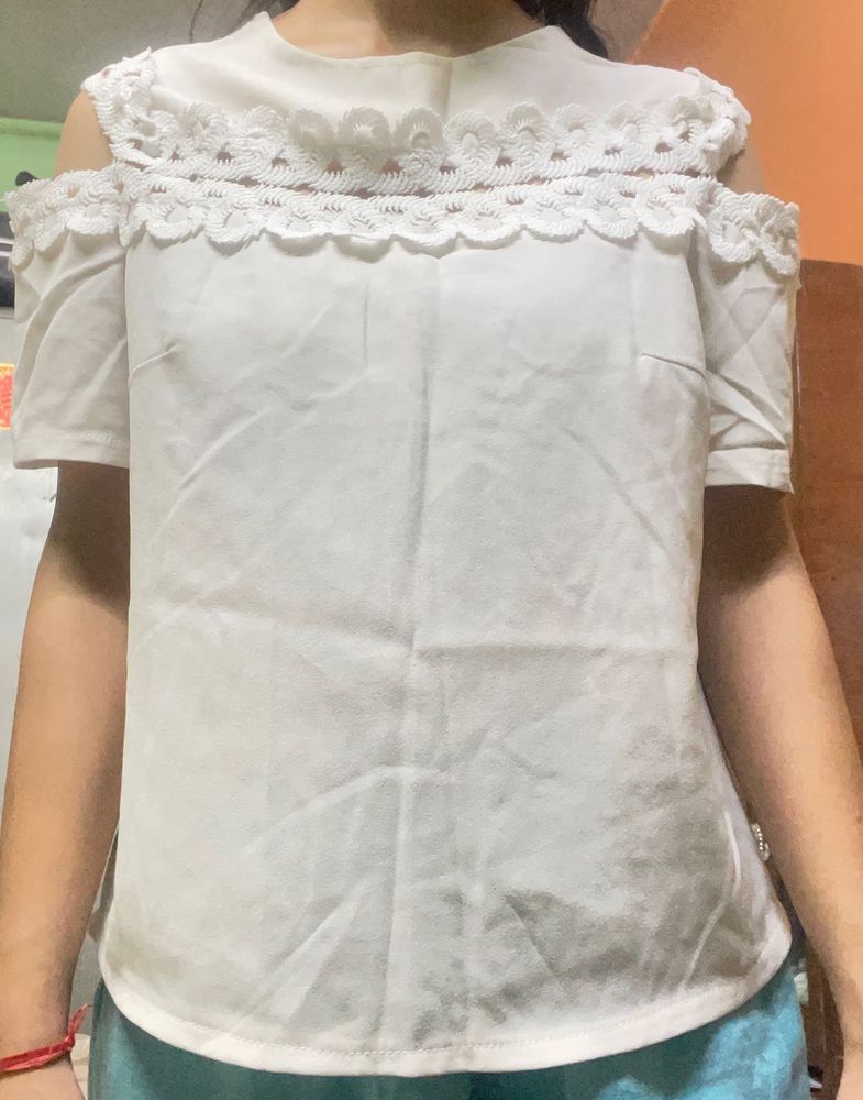 Cute Korean White Top For Women’s 🤍