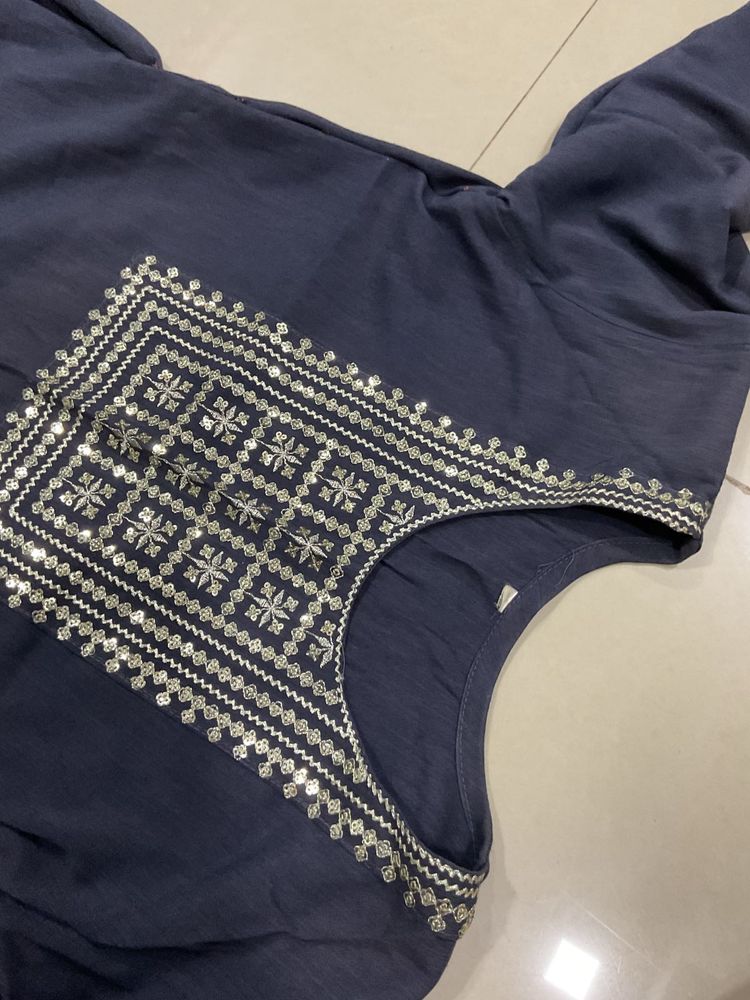 Embroidered Kurta