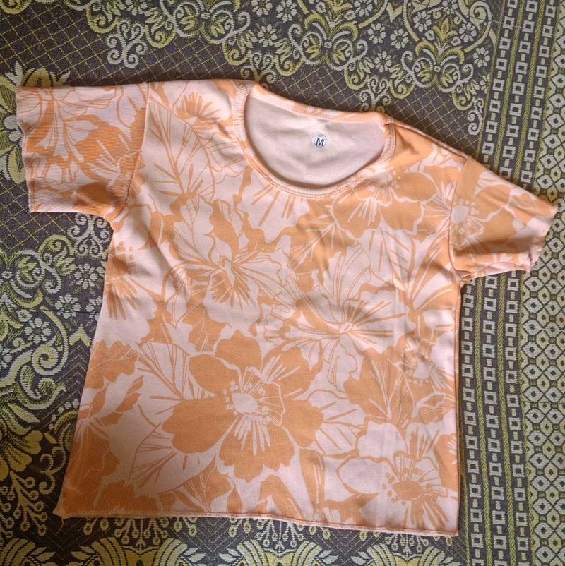 Floral Print Tee - Size M