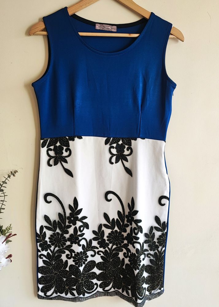 Blue And White Beautiful Dress Size 36