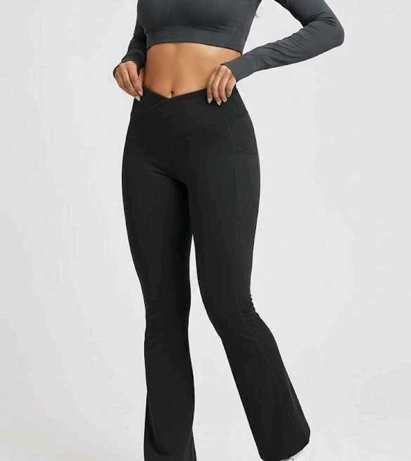 *FREE DELIVERY*🏴Black Flare Yoga Pants