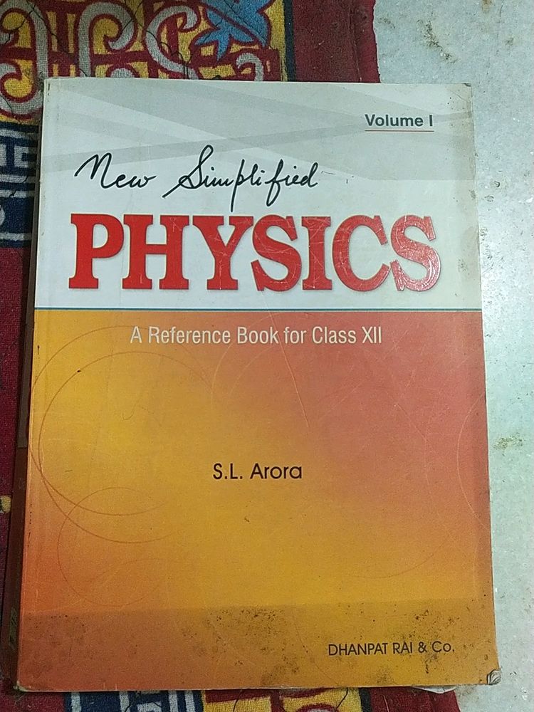 Class 12 S.L. Arora Physics Reference Book