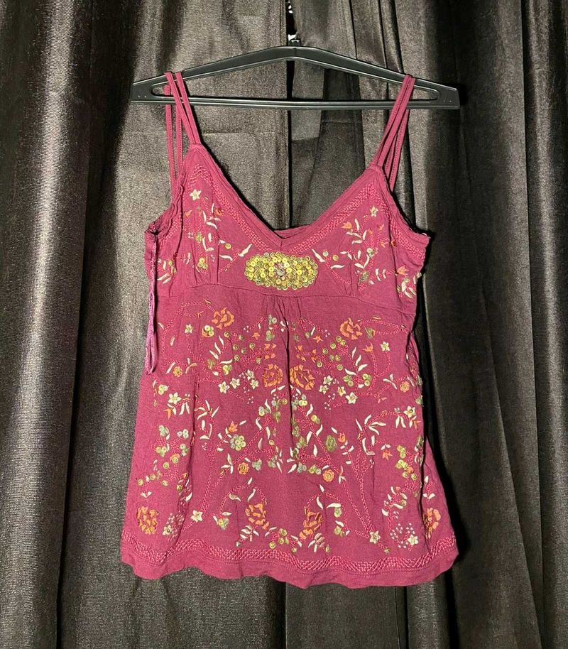 Floral Embroidered Tank Top