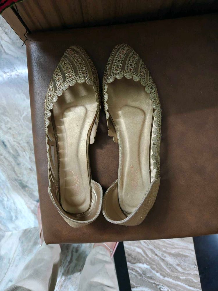 Elegant Gold Flats