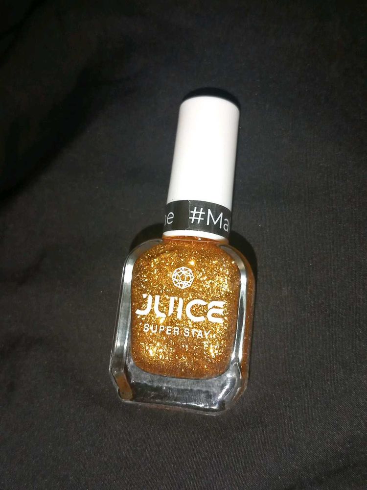 Golden Colour Nail Polish 💅🏻