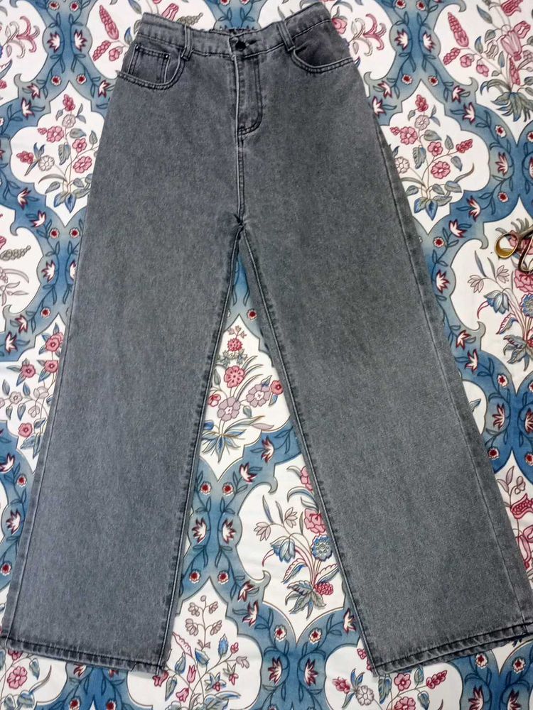 Wide Leg Gray Jeans