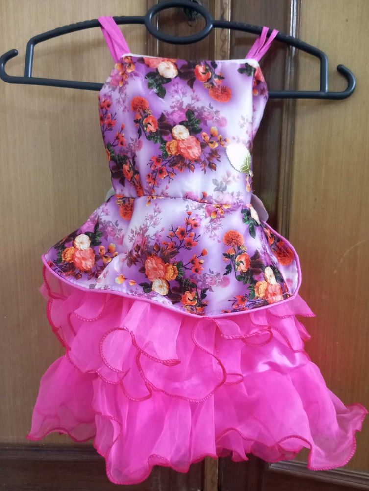 Floral Ruffle Party Dress For Baby girl