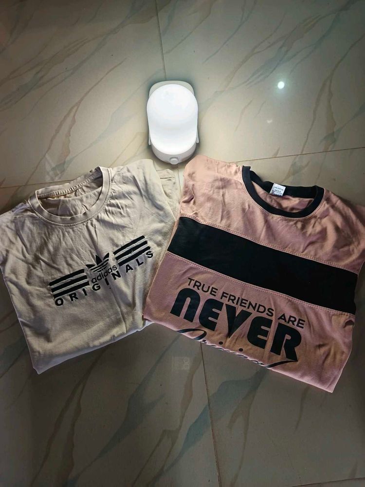 Title: Retro Adidas Baggy T-Shirt Duo 😎👕