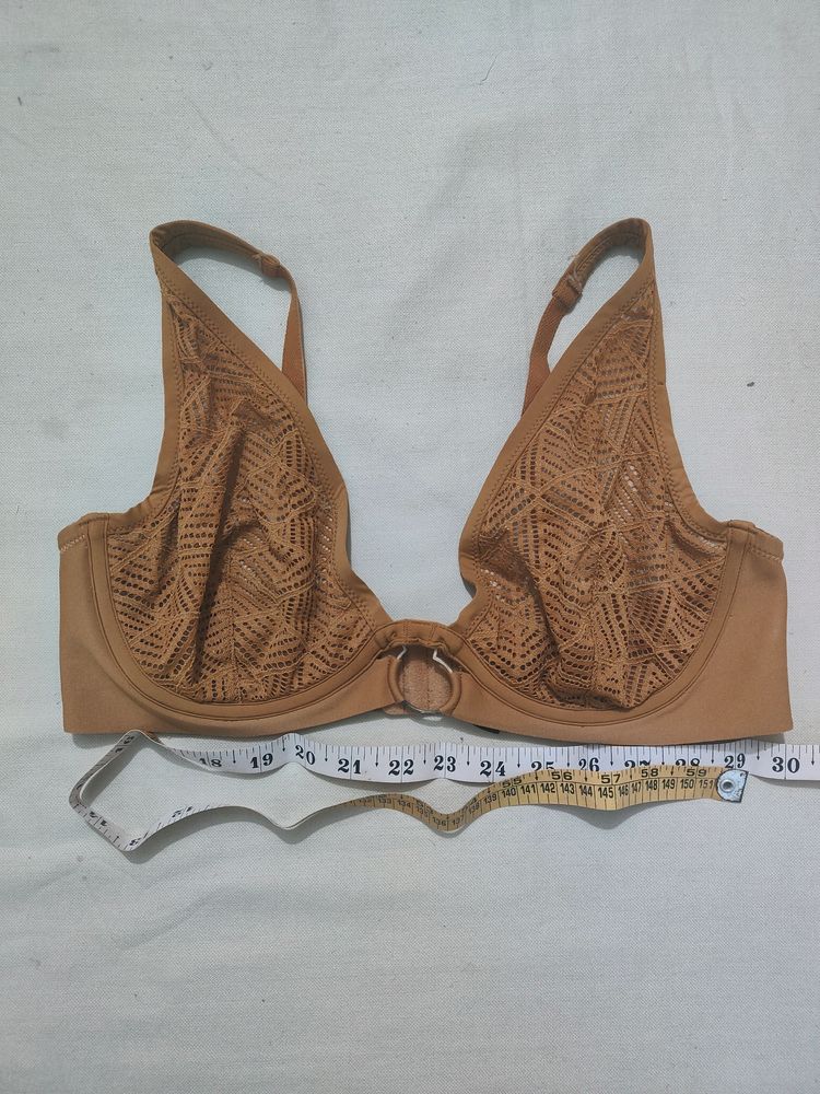 Tan Colour Under Bust 28 Inches