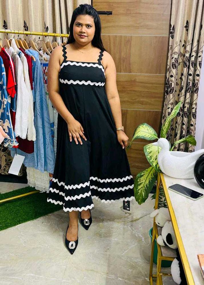 Black Strap Pattern Dress