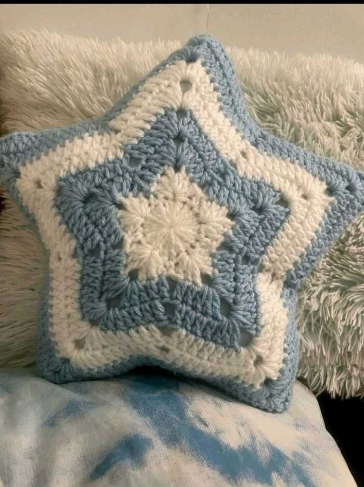 ✮⋆˙Crochet Star Plushie ✮⋆˙