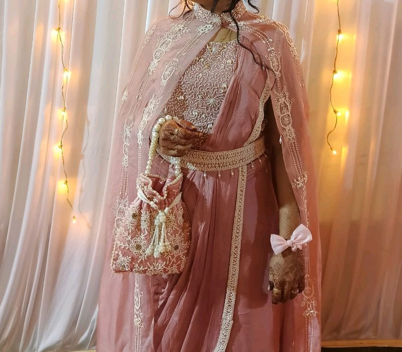Bollywood Actors Designer Saree With Purse