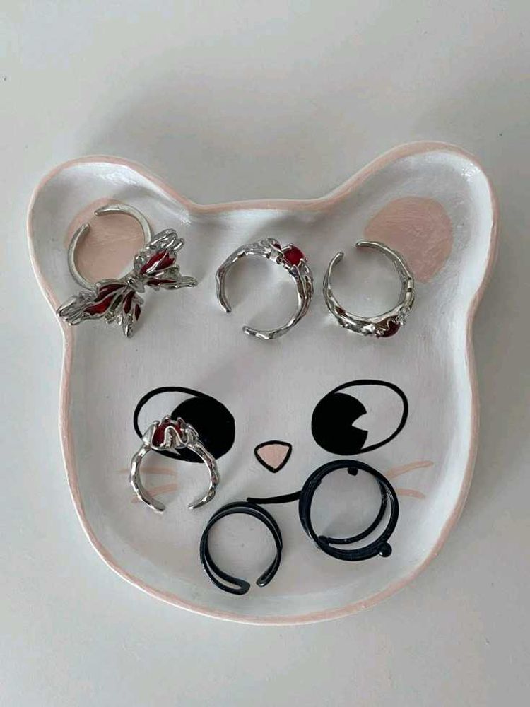 Pinteresty Ceramic Plates