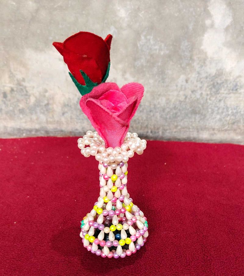 Beautiful Pearl Flower Pot.