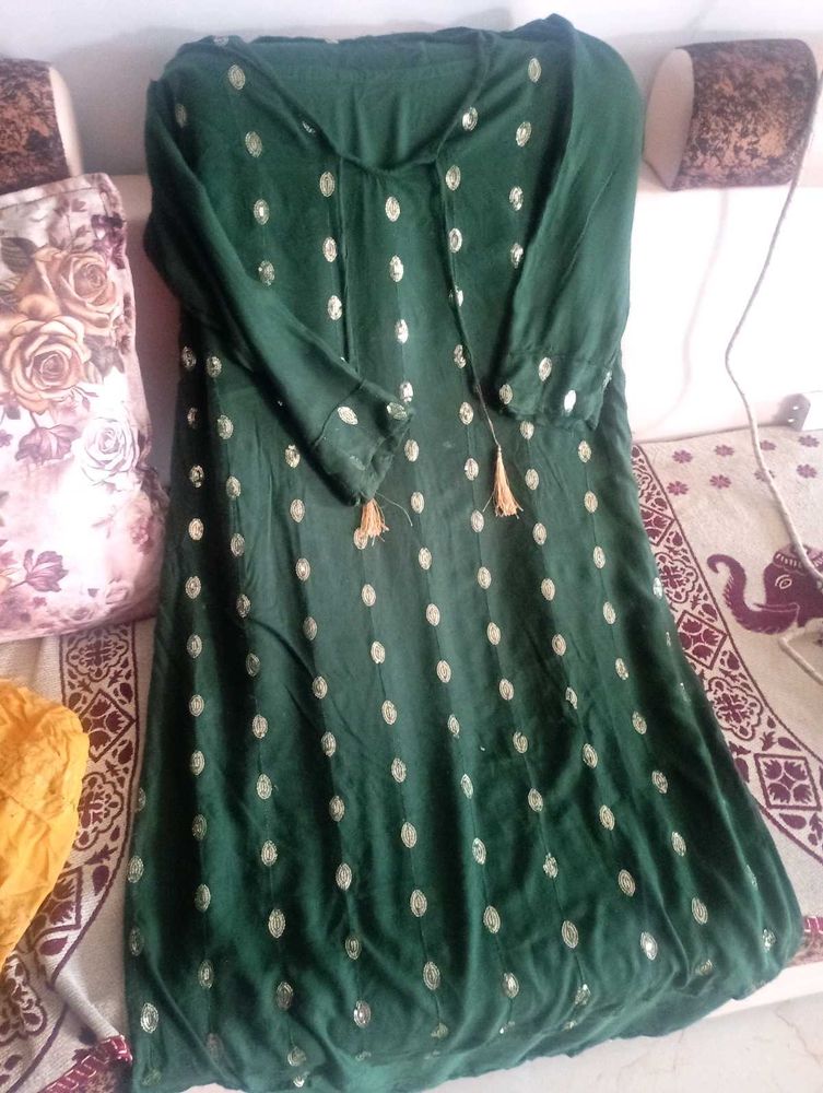 Sequence Work Green Kurti