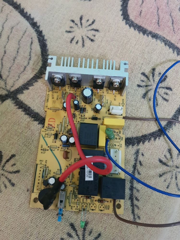PC UPS Inverter Motherboard Logic Computer