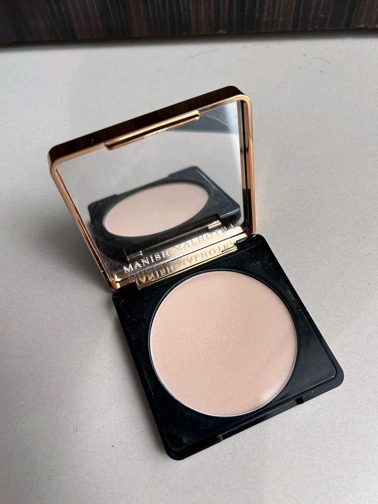 Manish Malhotra Compact
