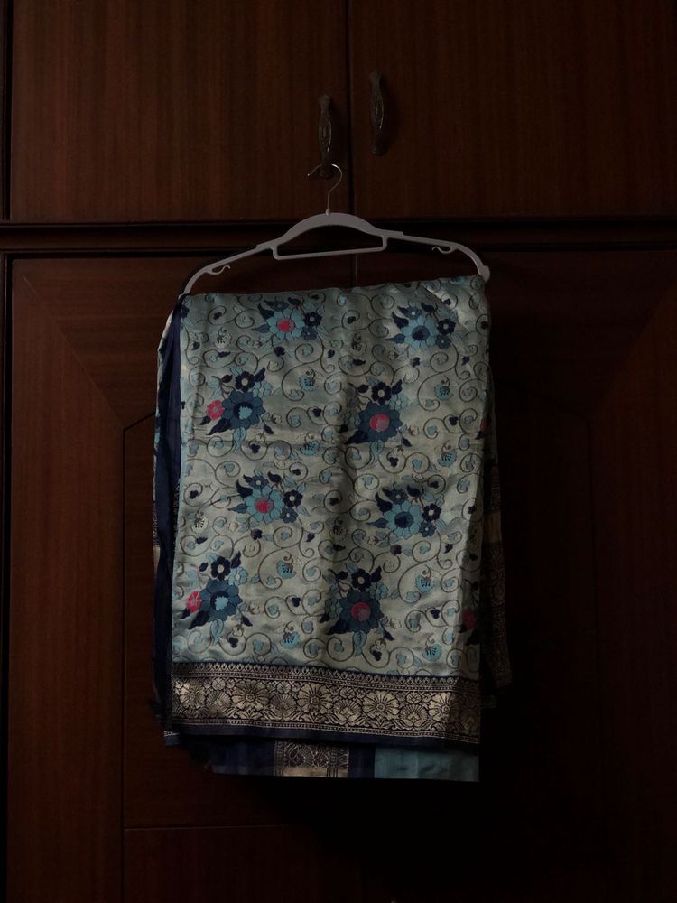 Floral Print Pattu Saree
