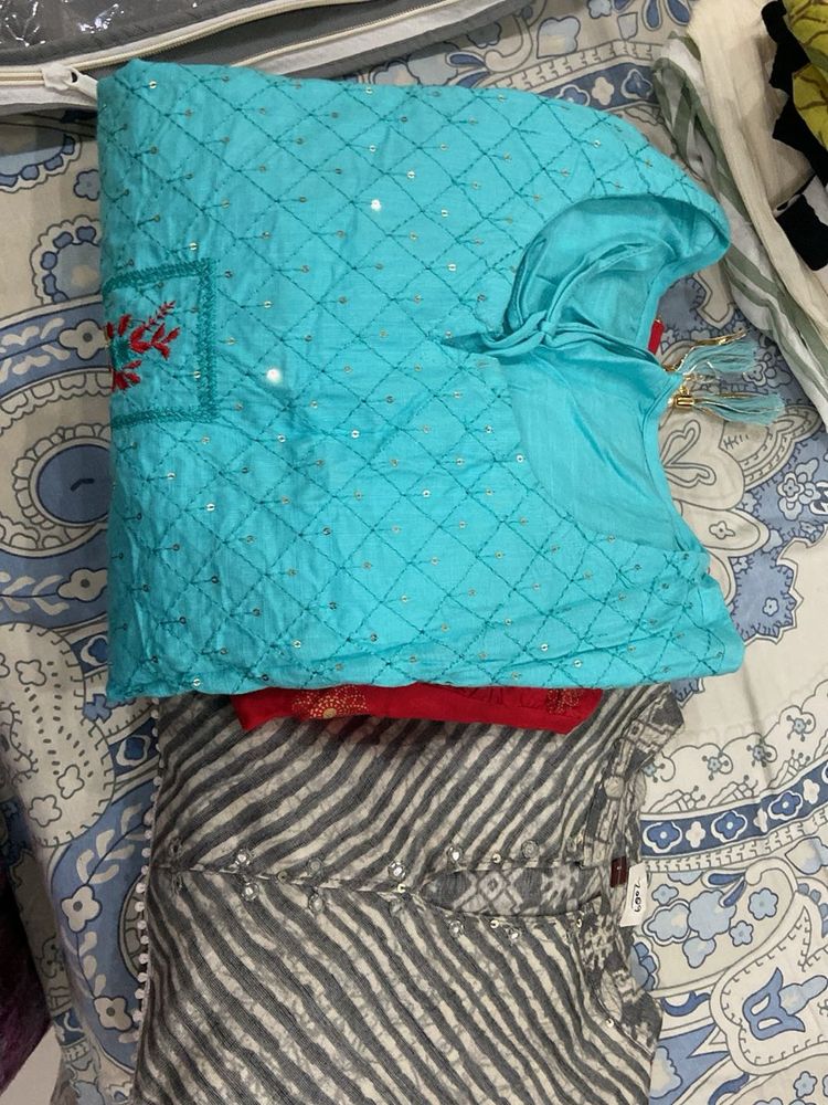 Pack Of Two Teal &amp; Grey Embellished Kurti Set
