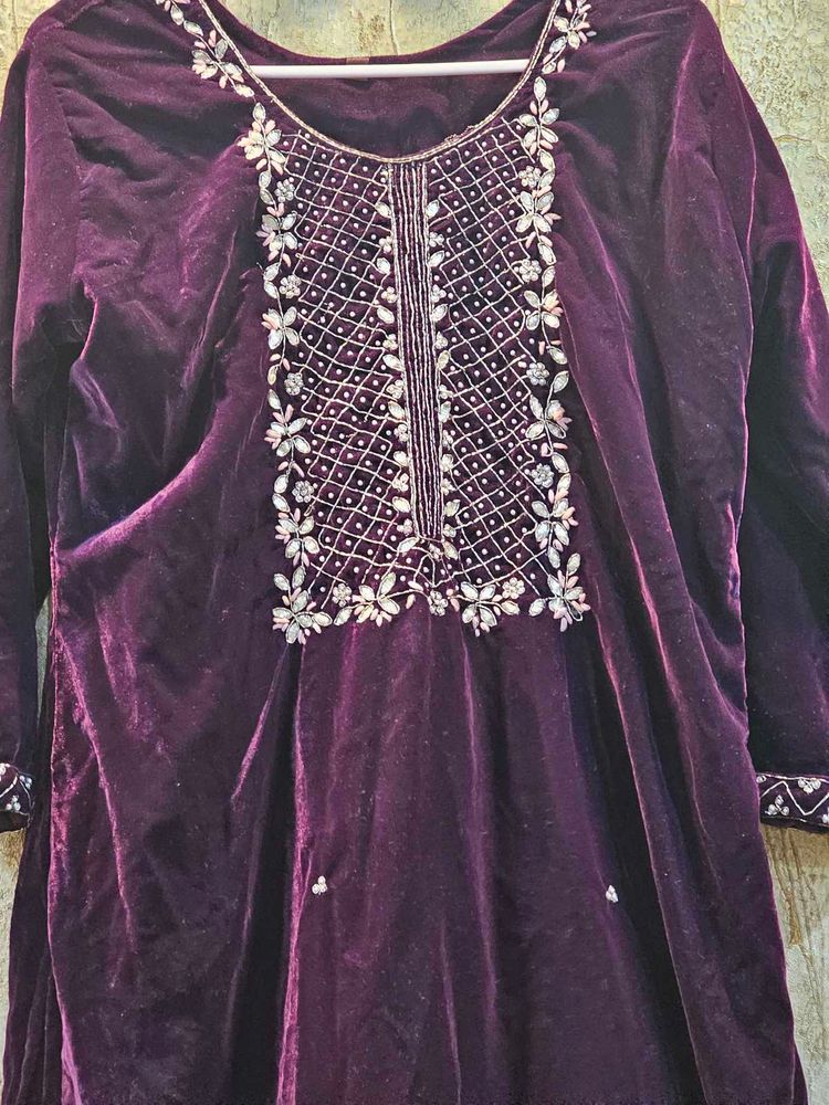Velvet Embroidered Kurti – Deep Purple | M Size