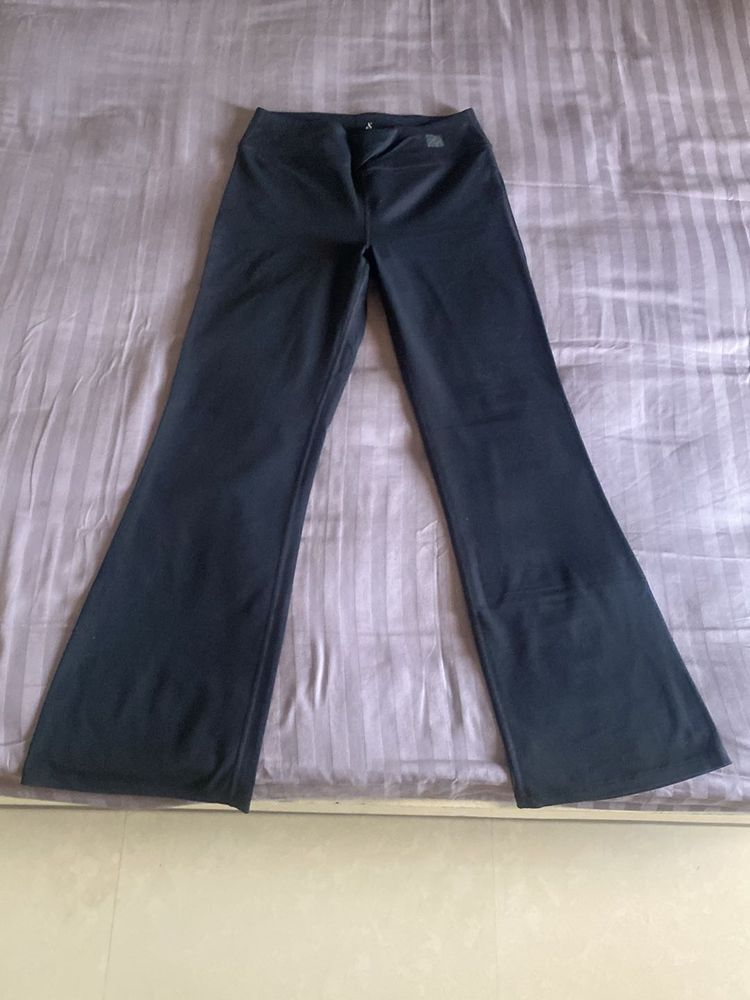 Skechers Trousers