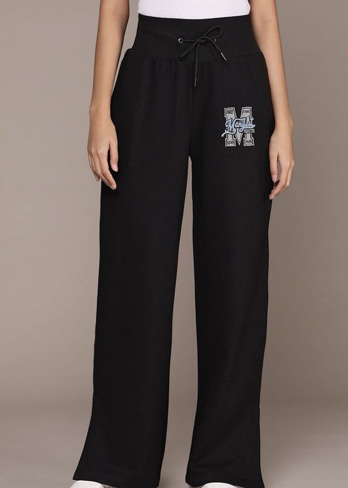 WOMEN BAGGY SLIT TRACK PANT