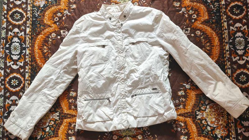 White Casual Jacket Best For Ladies