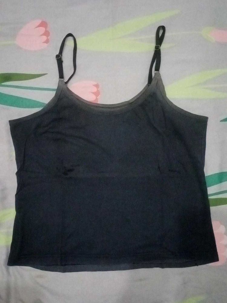 Set Of Black &amp;white Innerwear