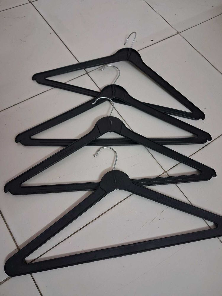 Plastic Hangers