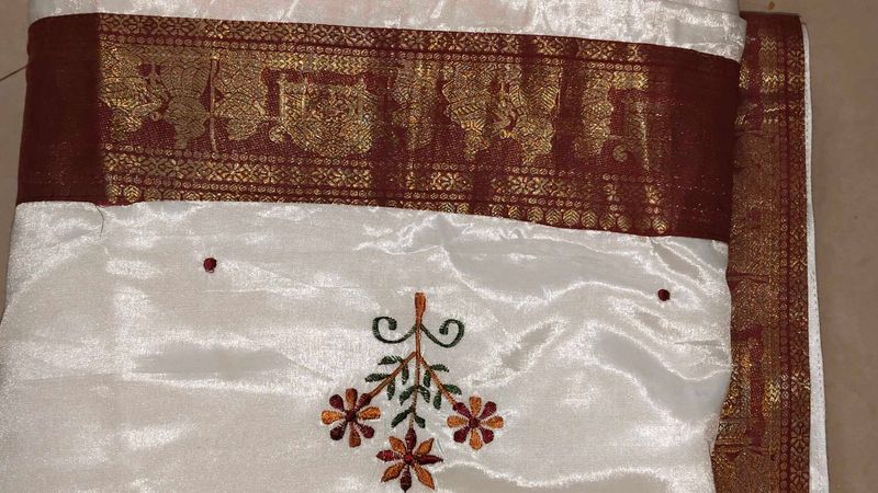 Elegant White Saree